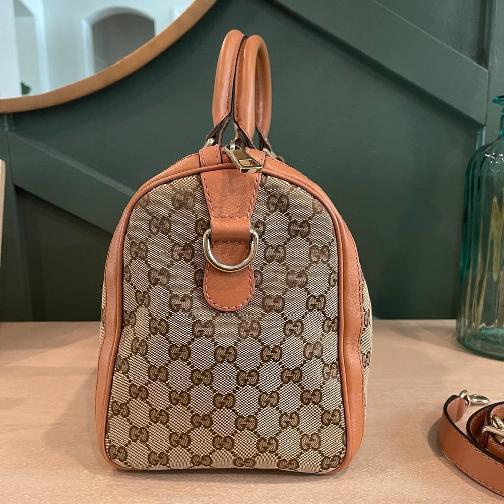 Gucci Boston GG Supreme Canvas Tan Red Crossbody - Picture 4 of 16